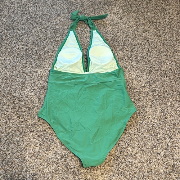 Cupshe V Neck Halter Backless Ruched Tummy Control Women's Swimsuit Size L - Picture 4 of 7